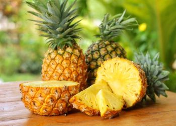 Mamfaat buah nanas untuk tubuh. Foto/pinterest