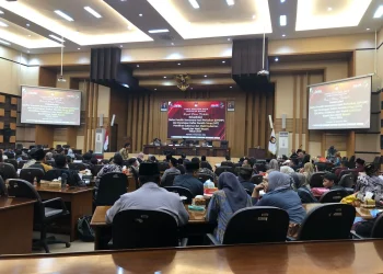 Rapat pleno penetapan DPT Kabupaten Malang. Foto: Aisyah Nawangsari Putri