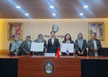 Penandatanganan kerja sama internasional Unisma Malang bersama Yala Rajabath University (YRU) Thailand. Foto: Unisma