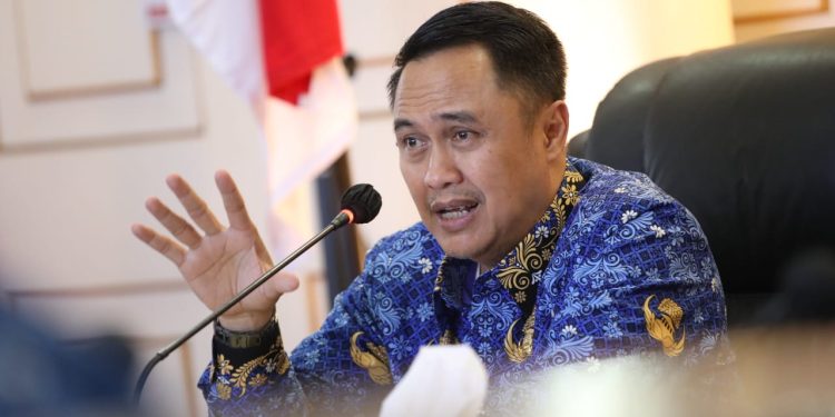 Pj Wali Kota Malang, Iwan Kurniawan menginstruksikan jajarannya untuk menyiapkan BTT. (Foto/dok. Prokopim Setda Kota Malang)
