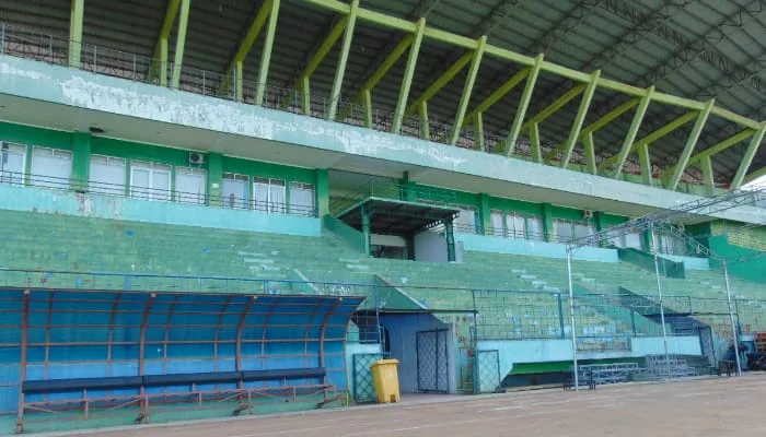 Tribun Barat Stadion Gajayana Malang./Foto: Tugumalang.id/Bagus Rachmad Saputra.