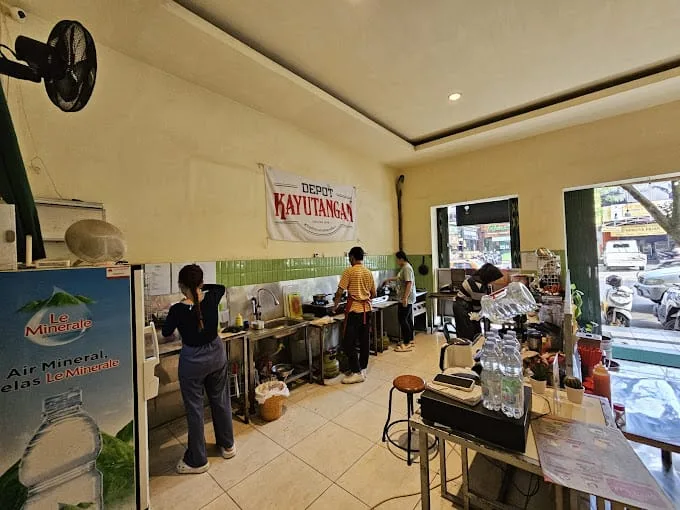Depot Kayutangan./Foto: Google Review Depot Kayutangan/Evan Ericssen.