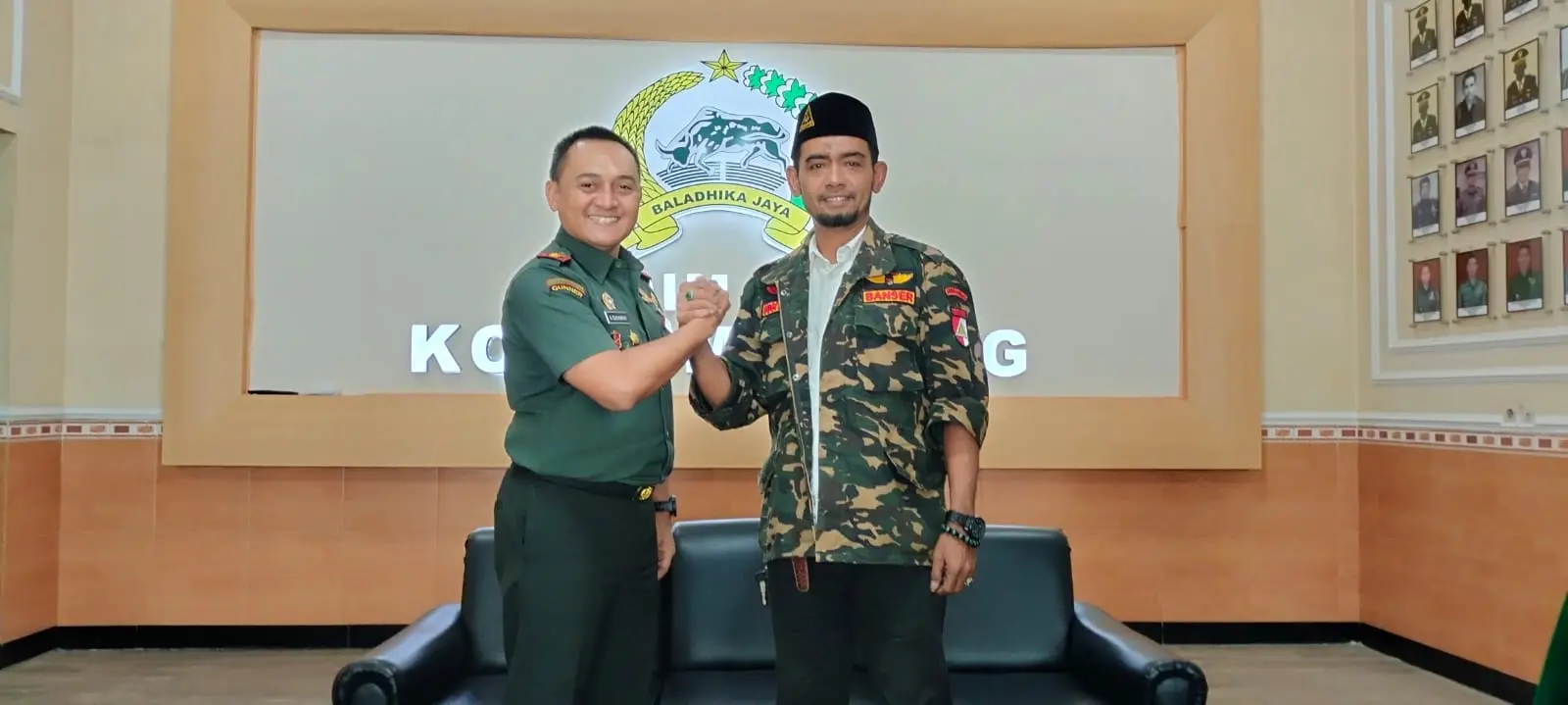 Dandim 0833 Kota Malang, Letkol.Arm. Aris Gunawan, M.Han bersama Ketua Ansor Kota Malang, Sugiyanto, S.Sos./Foto: Ansor Kota Malang for Tugumalang.id