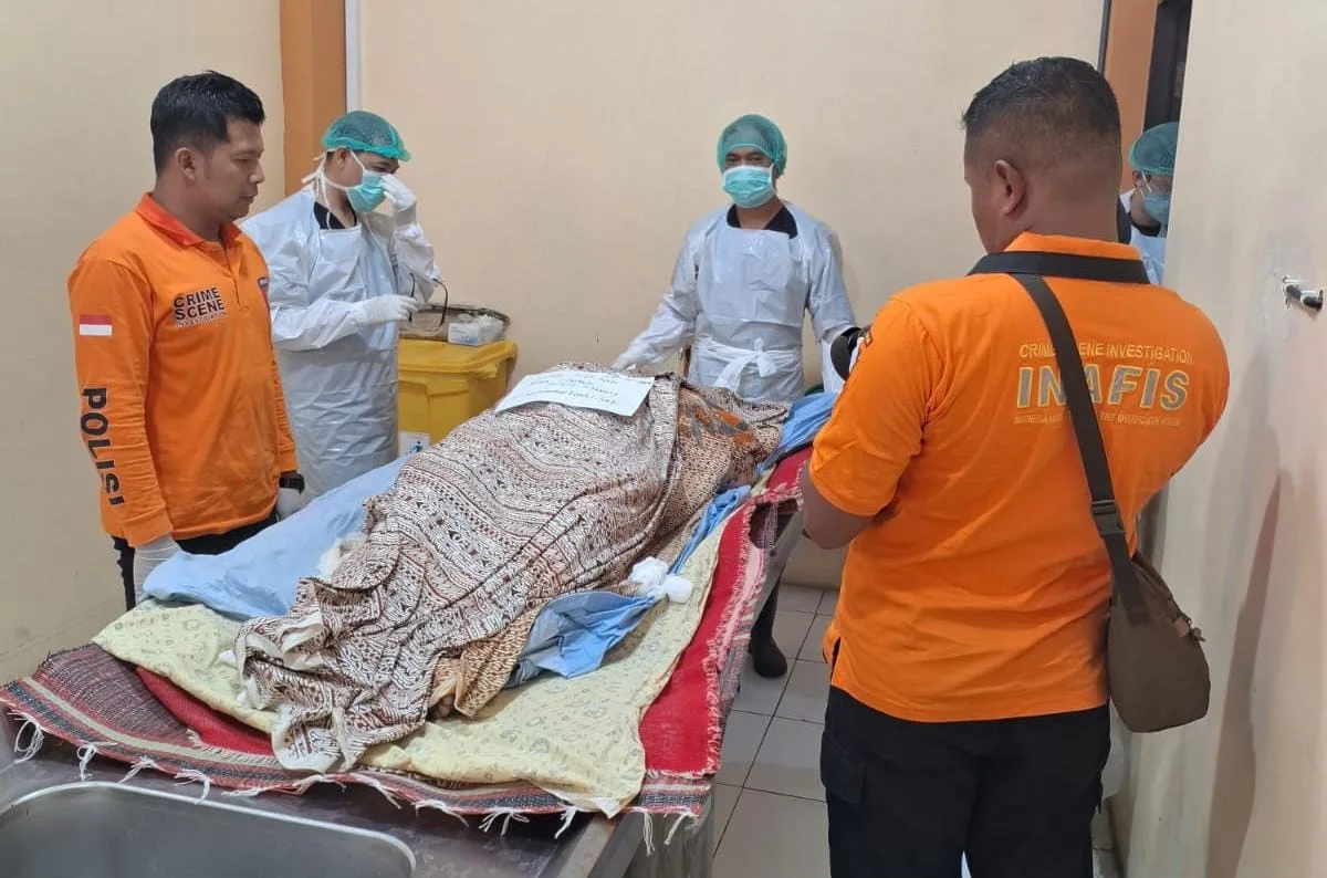 Korban pembakaran, Yayuk Fitriyah (35) meninggal saat dalam perawatan di RSU Pindad. Foto: Polres Malang