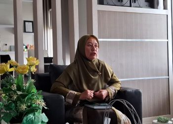 Wakil Rektor 1 Unisma, Erna Sulistyowati, MKes. PhD. saat memaparkan persiapan prosesi wisuda ke-74 Unisma. Foto: Azmy