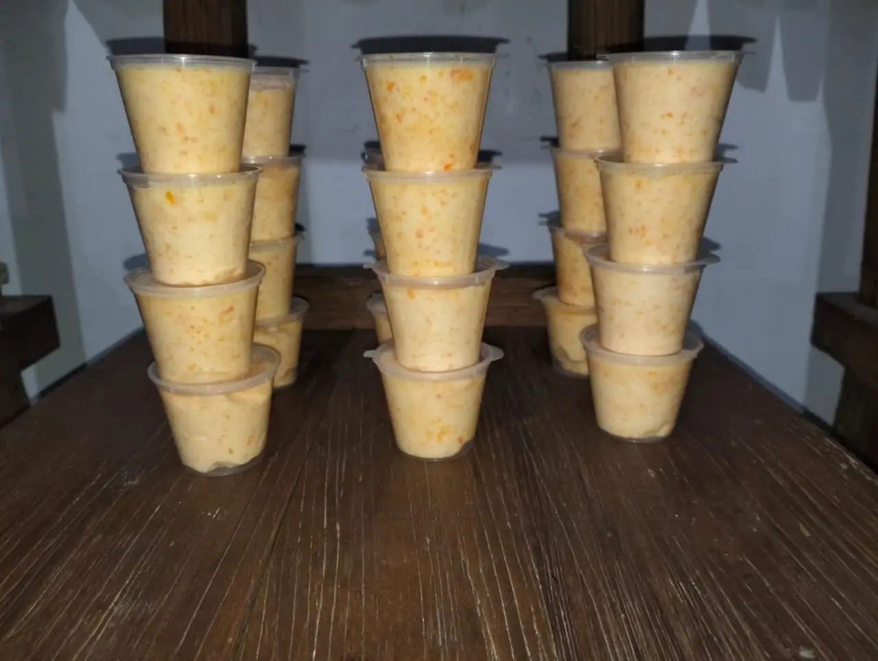 Produk diversifikasi sayur mayur berupa ice cream sebagai hasil kolaborasi Tim PKM Polinema bersama warga Desa Duwet./Foto: dok.Polinema.
