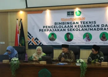 LP Ma'arif NU Kota Malang menggelar bimbingan teknis untuk pengelolaan keuangan dan perpajakan bagi sekolah. Foto/dok. LP Ma'arif NU Kota Malang