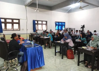 Workshop literasi di SMK Al-Khozini Gondanglegi. Foto/dok