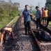 Tertabrak kereta api