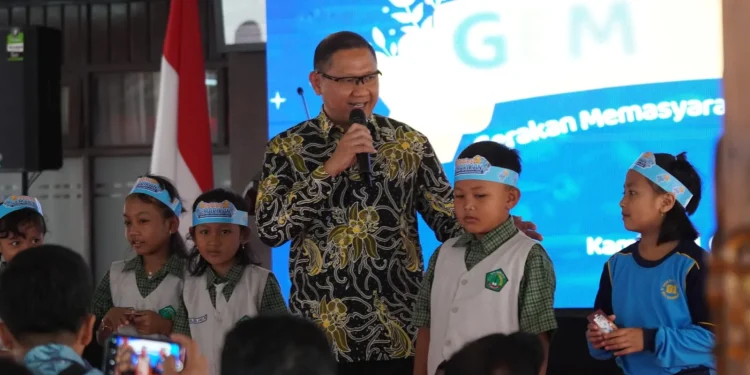 Gemarikan Tekan Stunting