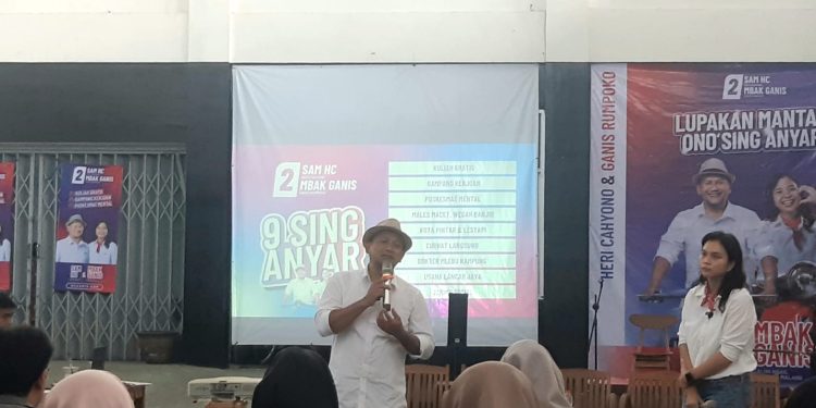 Calon Wali Kota Malang, Sam HC (Heri Cahyono) bersama wakilnya Ganis Rumpoko menyampaikan komitmen anti korupsi. (Foto/M Sholeh)
