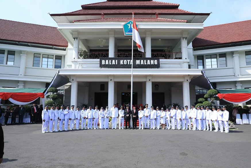 Pj Wali Kota Malang, Iwan Kurniawan, mengajak pemuda Kota Malang membangun bangsa. (Foto/dok. Prokopim Setda Kota Malang)