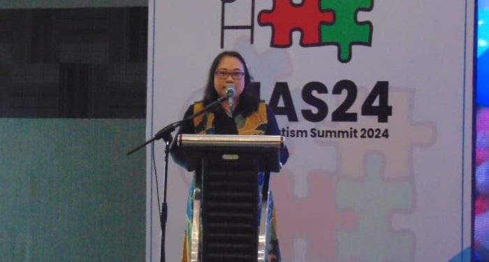 Koordinator Kelompok Kerja Pendidikan Inklusif Direktorat Pendidikan Masyarakat dan Pendidikan Khusus Kemendikbudristek, Meike Anastasia menekankan pentingnya kolaborasi dalam mewujudkan pendidikan inklusif di Indonesia saat menghadiri Malang Autism Summit 2024. /Foto: Tugumalang.id/Bagus Rachmad Saputra