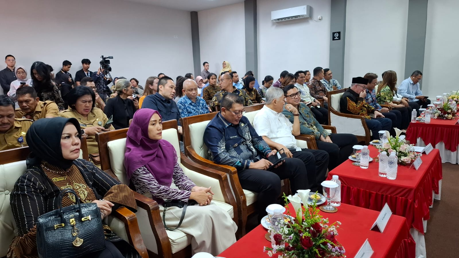 Stakeholder serta mahasiswa hadiri inaugurasi. Foto: Aisyah Nawangsari Putri