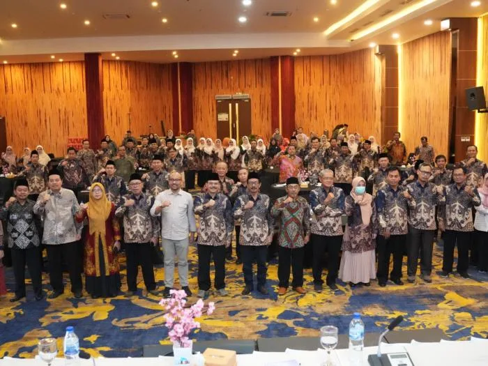 Rapat koordinasi Kantor Imigrasi Kelas I TPI Malang bersama Tim Pengawasan Orang Asing (Tim Pora) Kota Batu. Foto/dok for TM