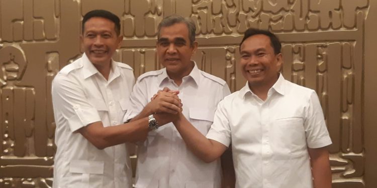 Sekjen DPP Partai Gerindra, Ahmad Muzani didampingi Wahyu-Ali melakukan kunjungan di Kota Malang. (Foto/M Sholeh)