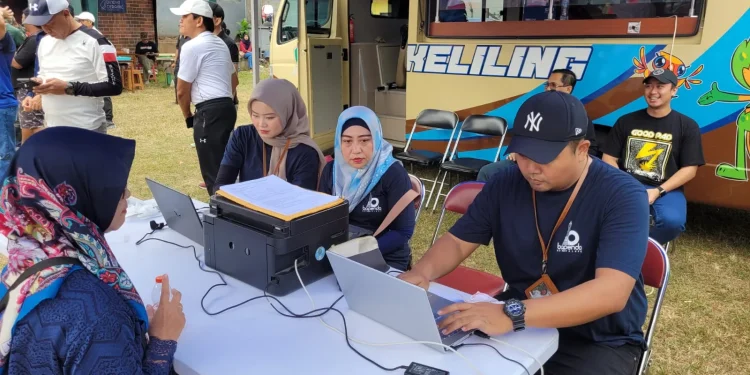 Animo masyarakat dalam memanfaatkan layanan keliling dari Bapenda Kota Malang. (Foto/dok.)