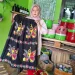 Batik karya Utik Mardiati motif kupu-kupu yang sudah dijahit menjadi rok. Foto: Aisyah Nawangsari Putri