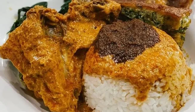 Ilustrasi rumah makan padang. (Foto/Ig @ayonjajal)