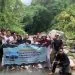 Foto bersama Tim pengabdian UM dan para peserta pengabdian. Foto/dok. Tim Pengabdian Universitas Negeri Malang