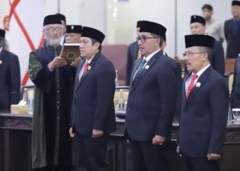Pelantikan pejabat definitif DPRD Kota Batu 2024-2029. Foto: DPRD Kota Batu