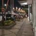 Salah satu bangku pinggir jalan Kota Malang untuk bersantai. Foto/Pinterest