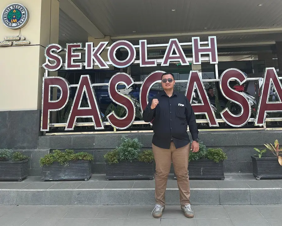 Sefdella Afrianto mengawali karir sebagai karyawan, pengusaha, kini ingin mengabdi dengan menjadi guru. Foto/dok
