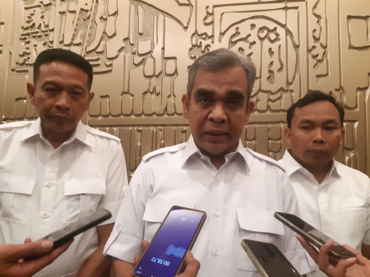 Sekjen DPP Partai Gerindra, Ahmad Muzani didampingi Wahyu-Ali melakukan kunjungan di Kota Malang (M Sholeh)