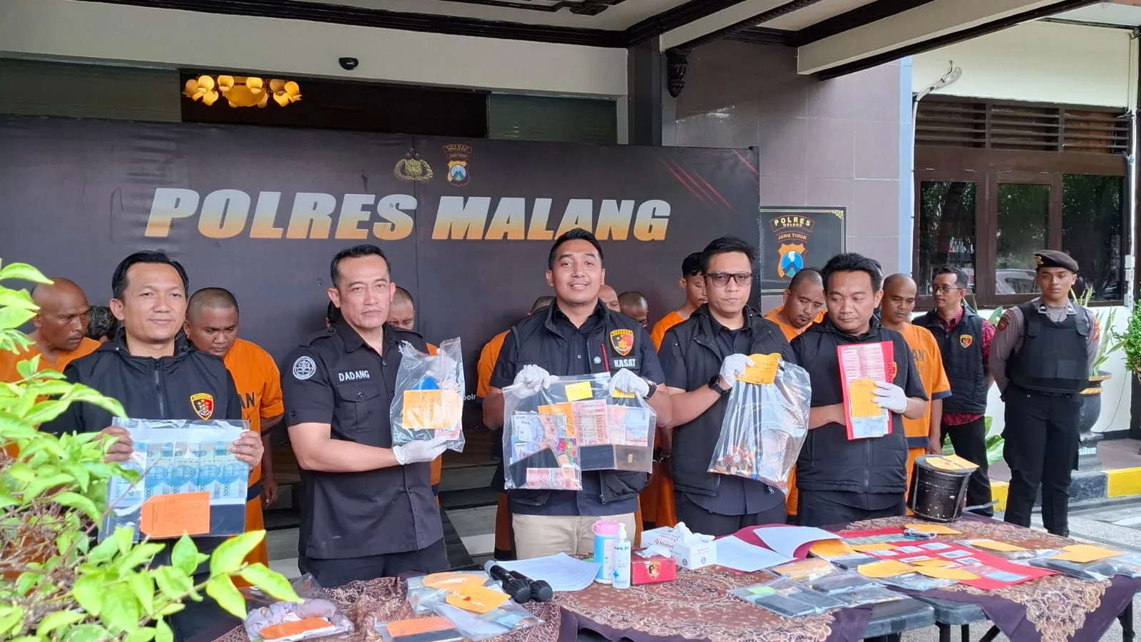 Barang bukti