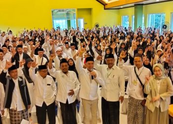 Guru Ngaji dukung Abah Anton