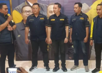 Roy Saputra Wiyono resmi dikukuhkan sebagai Ketua Umum AMPI Kota Malang. (Foto/M Sholeh)