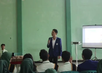 Fakultas Psikologi UM gelar sosialisasi pencegahan pernikahan dini bagi remaja di Kabupaten Blitar./Foto: Dok. Fakultas Psikologi UM.