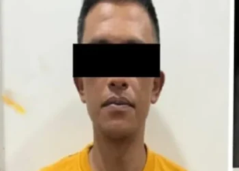 Tersangka Agus Suliswanto usai diamankan polisi. Foto: Polres Malang