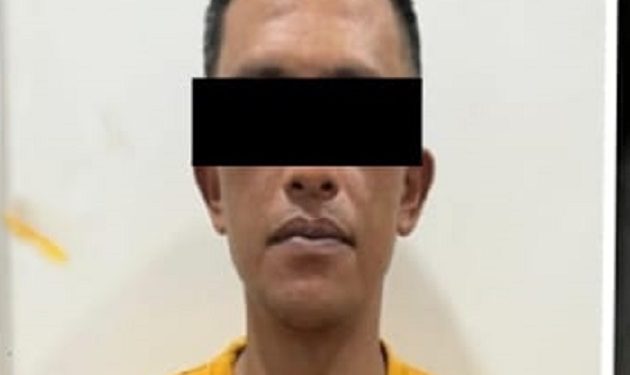 Tersangka Agus Suliswanto usai diamankan polisi. Foto: Polres Malang