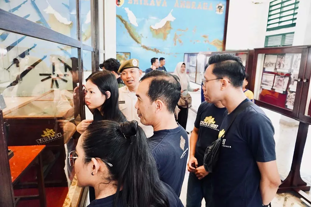 Kunjungan ke Museum