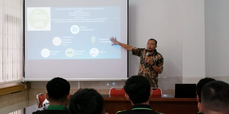Uji kompetensi sertifikasi teknik ketenagalistrikan di ITN Malang. (Foto/dok. ITN Malang)