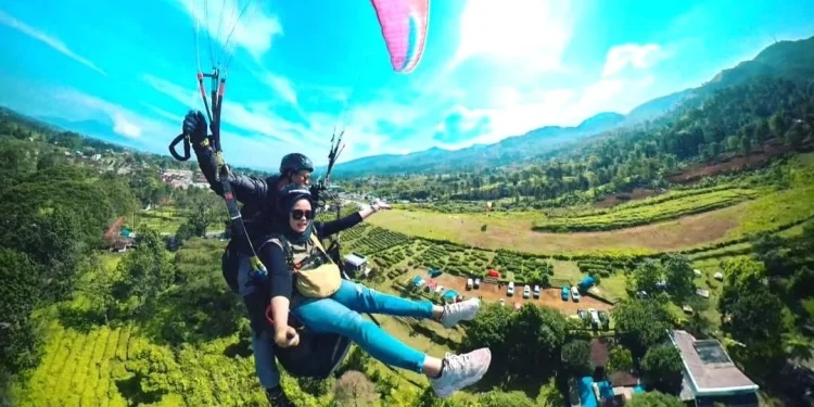 Ilustrasi keindahan alam lingkungan Kota Batu. Foto: Paralayang.id