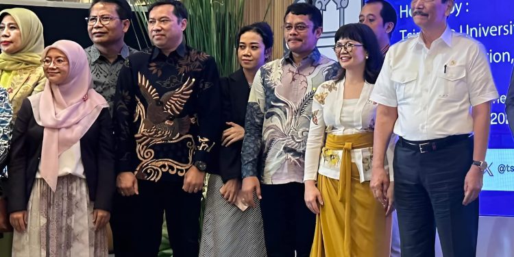 Rektor ITN Malang, Awan Uji Krismanto, saat menghadiri undangan Kemdiktisaintek RI. (Foto/dok. ITN Malang)