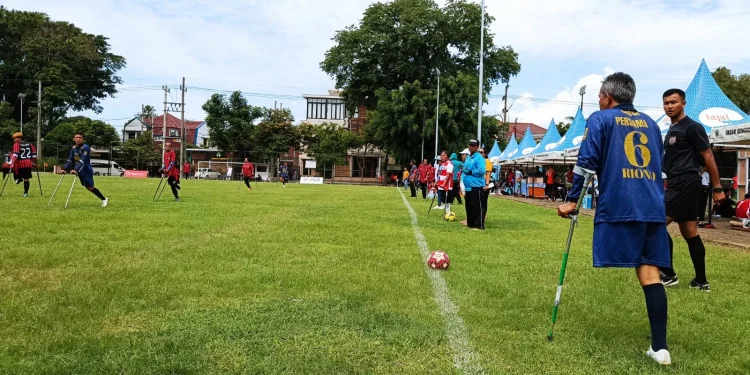 Turnamen sepak bola amputasi Piala Menpora 2024 jadi ajang regenerasi pemain.