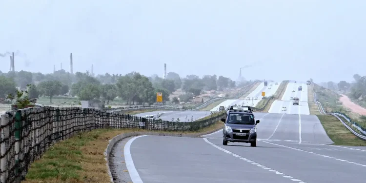 Hindari Kecelakaan di Jalan Tol