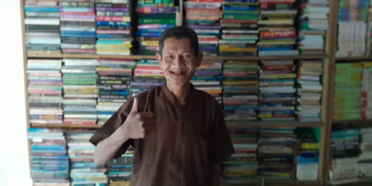 pedagang buku