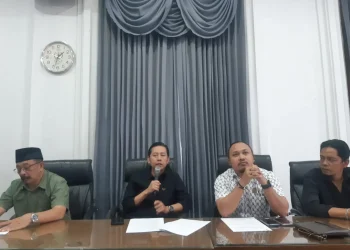 Ketua Komisi C DPRD Kota Malang, Anas Muttaqin memberikan sorotan atas berbagai persoalan kota yang tak kunjung usai. (Foto/M Sholeh)