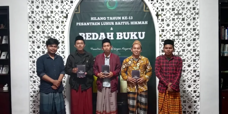 Acara bedah kitab Idhotun Nasyiin di Pesantren Luhur Baitul Hikmah. Foto/dok for TM