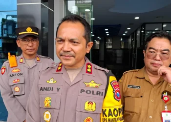 Kapolres Batu AKBP Andi Yudha Pranata tegas akan menyelidiki penyebab villa roboh di Kota Batu. Foto: Azmy