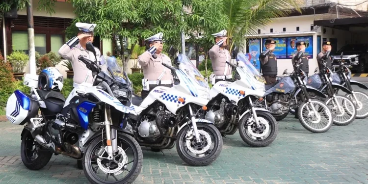 Apel Gelar Pasukan Operasi Lilin Semeru 2024. Foto: Polres Malang