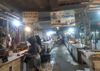 Kondisi Pasar Besar Kota Malang yang dinilai tak layak karena sudah kumuh. (Foto/M Sholeh)