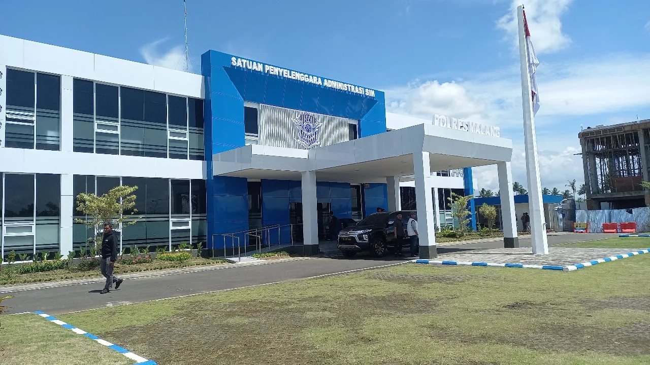 Satpas Kepanjen.