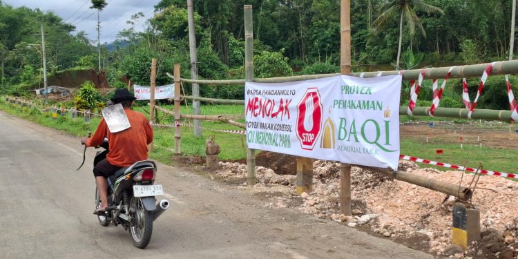 Pemakaman komersial