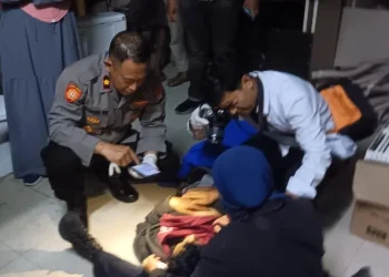 gantung diri