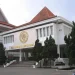 Daftar 50 universitas terbaik di Indonesia versi EduRank 2024. /Foto: Google Review UM/ Sukarto UM.